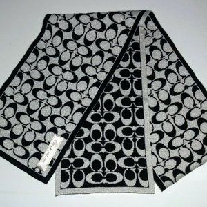 COACH SIGNATURE LOGO BLACK/SILVER SPARKLE KNIT REVERSIBLE SCARF MUFFLER F82844